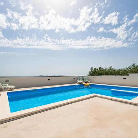 Apartment Kuca Za Odmor Karla