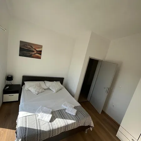 Apartment Kuca Za Odmor Karla Benkovac